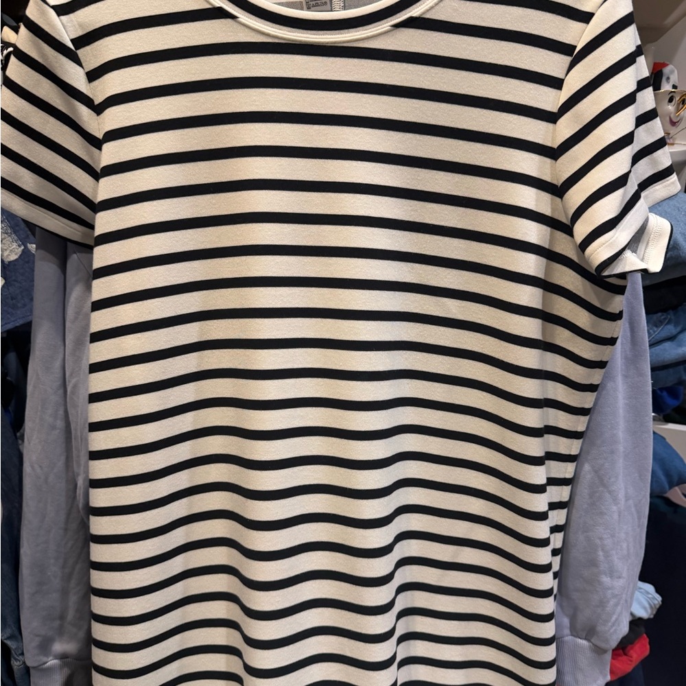 SPANX Black and White Striped Midi Dress - Picture 6 of 9